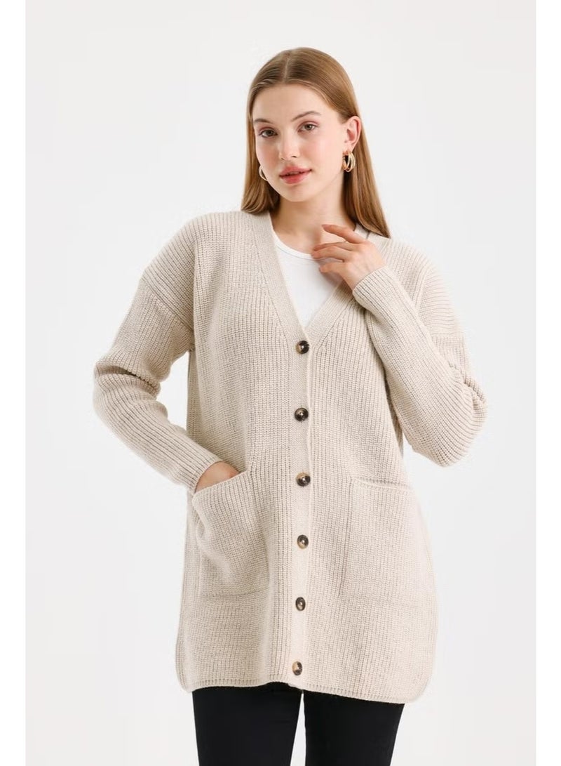 Odelon Women's Buttoned Oversize Pocket Long Stone Knitted Cardigan - Image 3